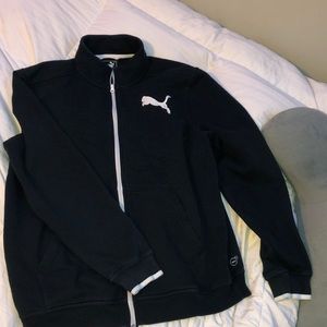 Men’s puma hoodie
